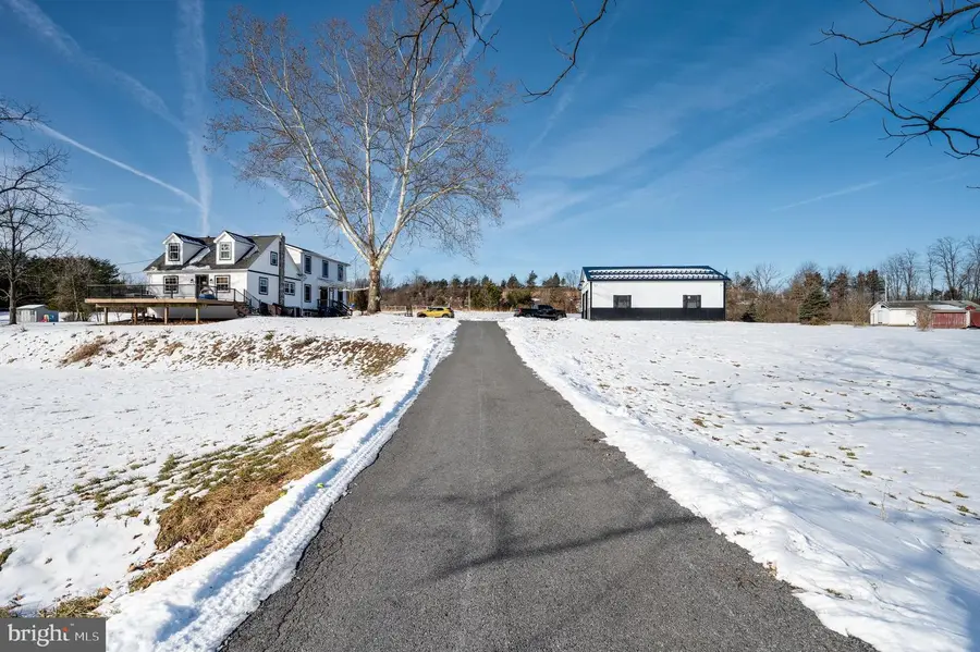 1109 Upper Van Reed Rd, Leesport, PA 19533 - Image #2