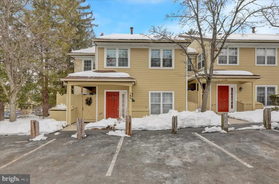 40 Tanglewood Dr, Reading, PA 19607 - #2