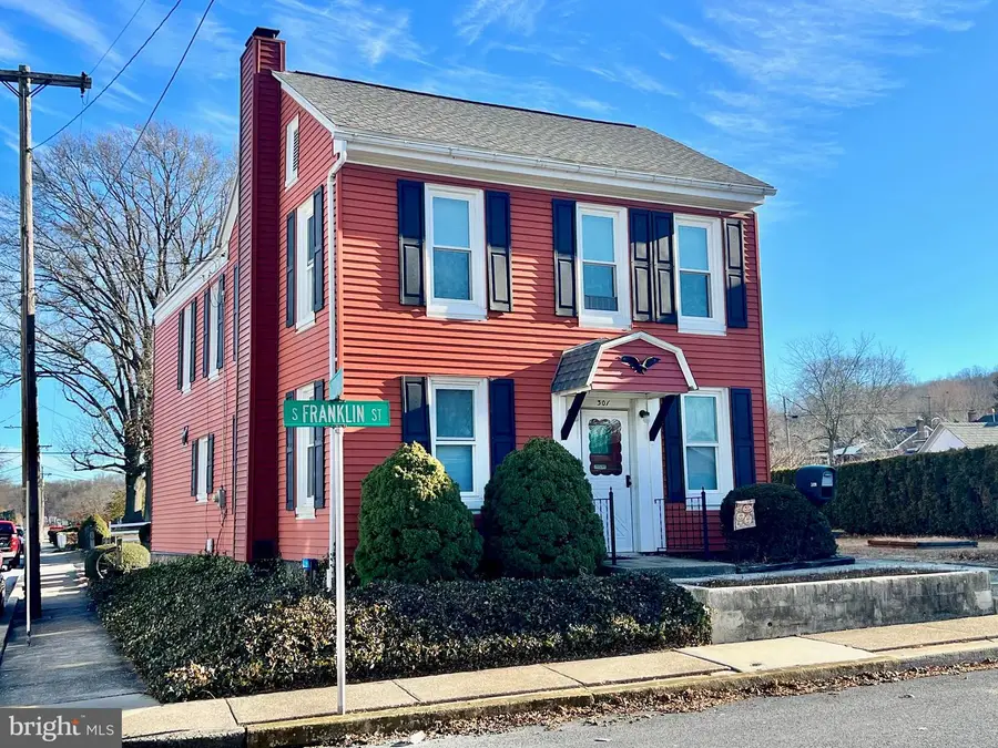 301 S Franklin St, Fleetwood, PA 19522 - Image #3