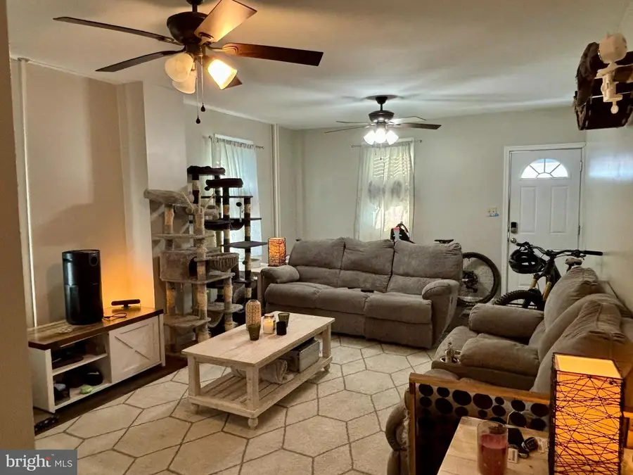 3 Grape St, Reading, PA 19611 - Image #3