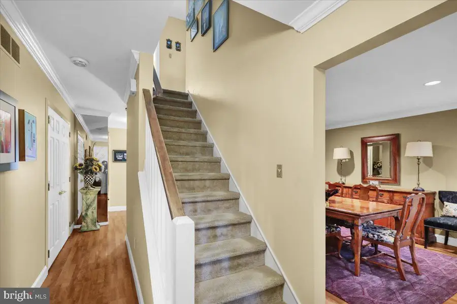 15 Courtleigh Pl, Reading, PA 19606 - Image #2