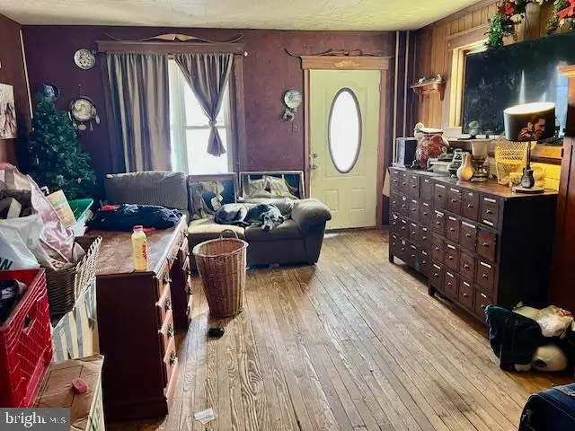 131 E Elm St, Reading, PA 19607 - Image #2