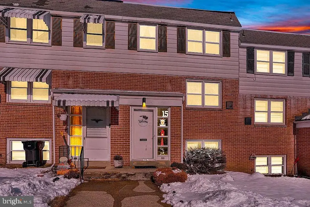 15 Hilbert Ct, Reading, PA 19606 - Image #1