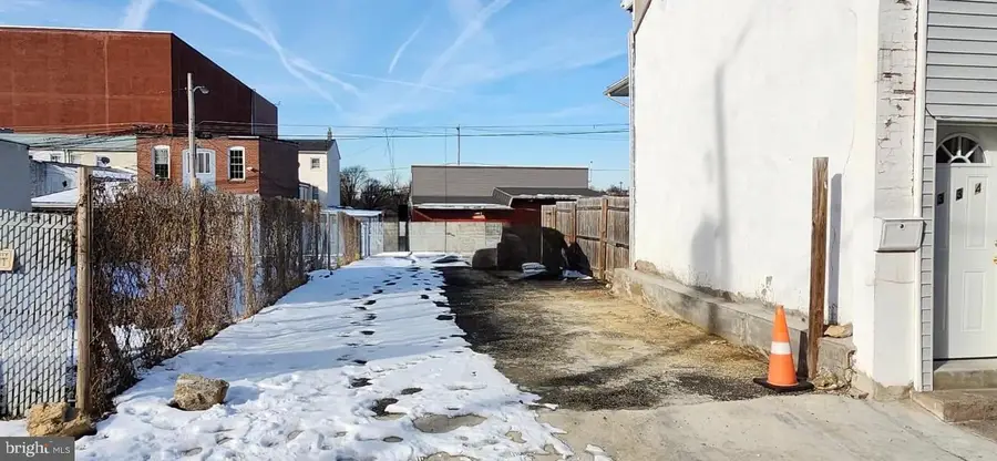 332 Cedar St, Reading, PA 19601 - Image #2