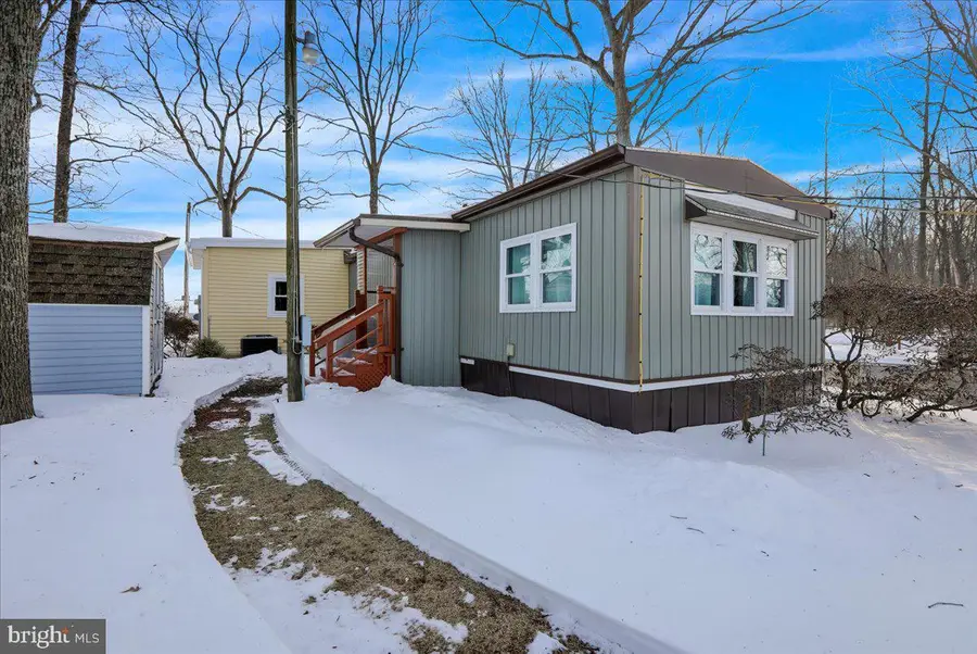 307 Donat Rd, Lenhartsville, PA 19534 - Image #3