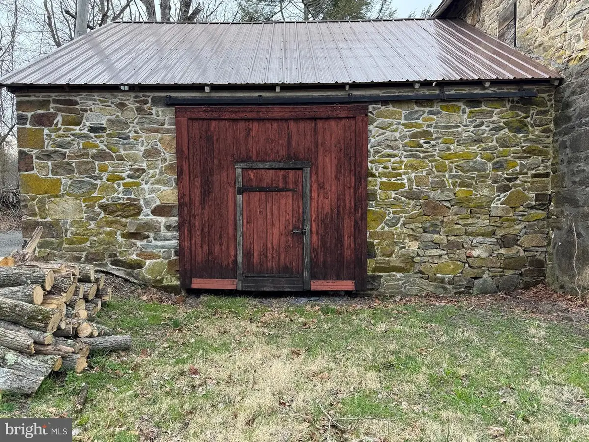 142 Township Rd, Macungie, PA 18062 - Image #1