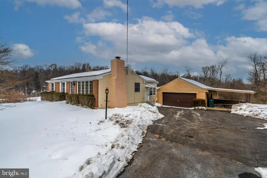 203 Alleghenyville Rd, Mohnton, PA 19540 - Image #2