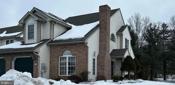 447 Epsilon Dr, WERNERSVILLE, PA 19565