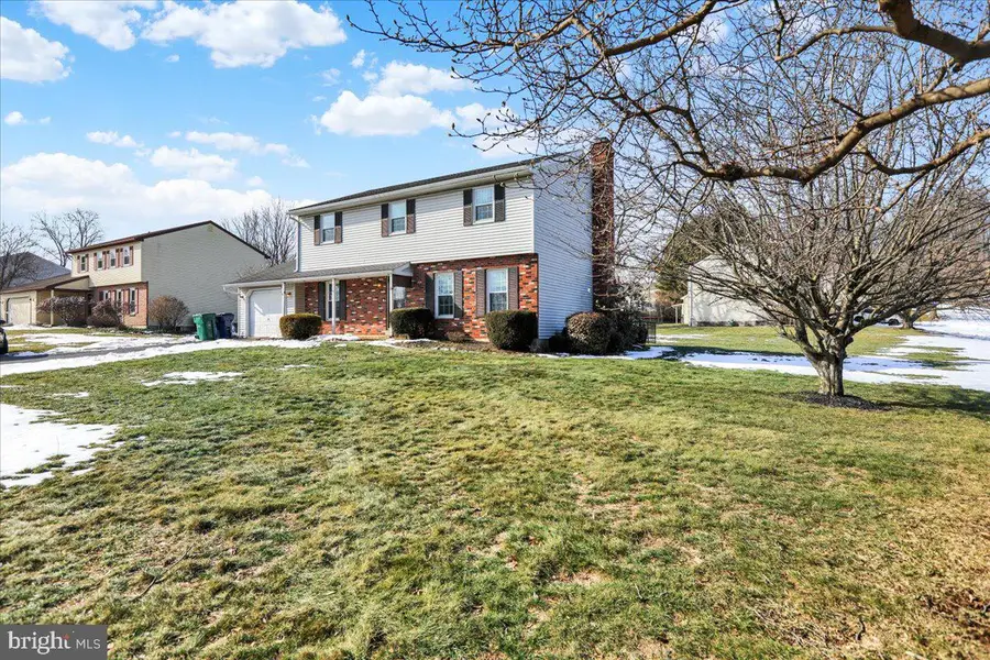 124 Mesa Dr, Reading, PA 19608 - #3