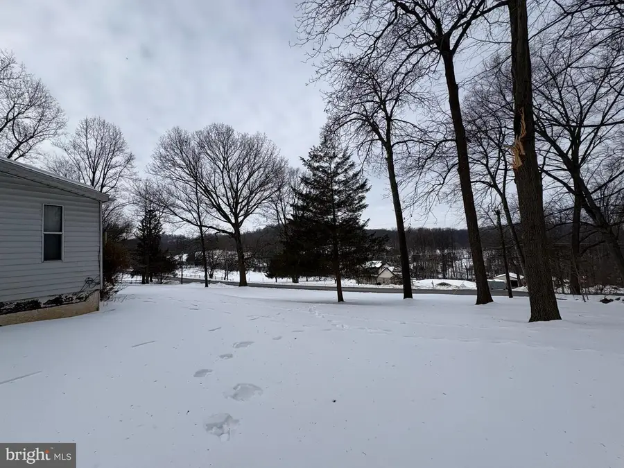 311 Longview Rd, Boyertown, PA 19512 - #3