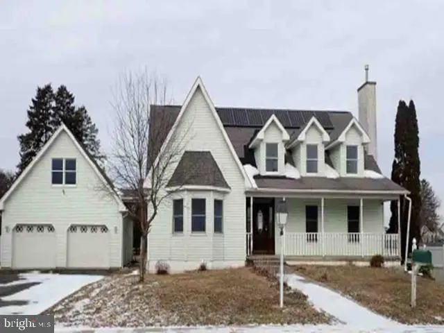 300 Beckley St, Wernersville, PA 19565 - Image #1