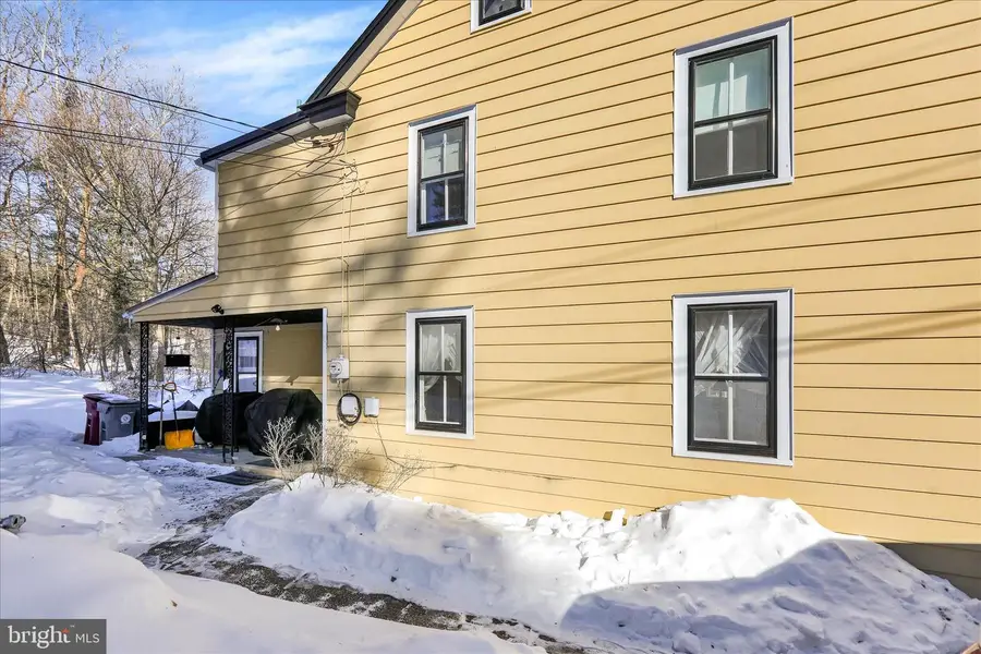 715 Furnace Rd, Wernersville, PA 19565 - #2