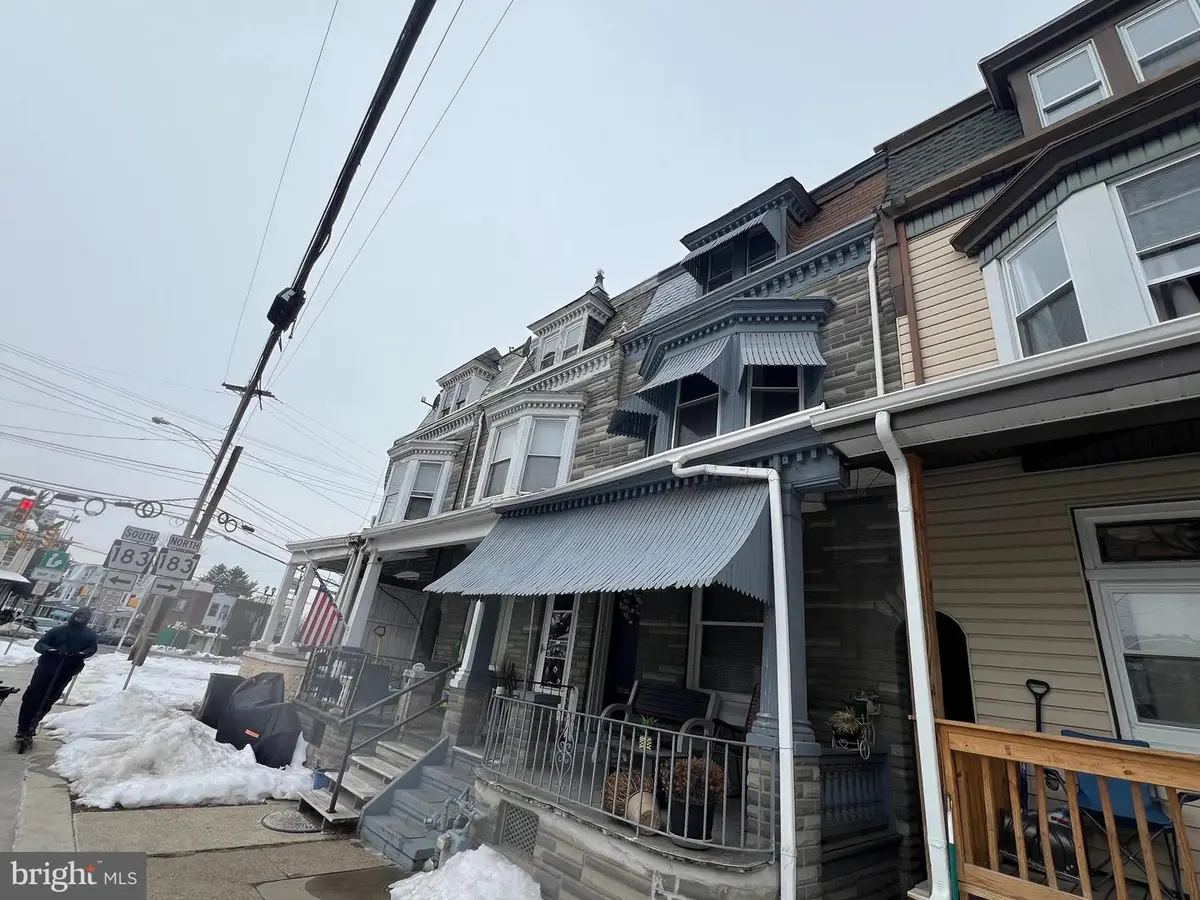 355 W Windsor St, Reading, PA 19601 - #1