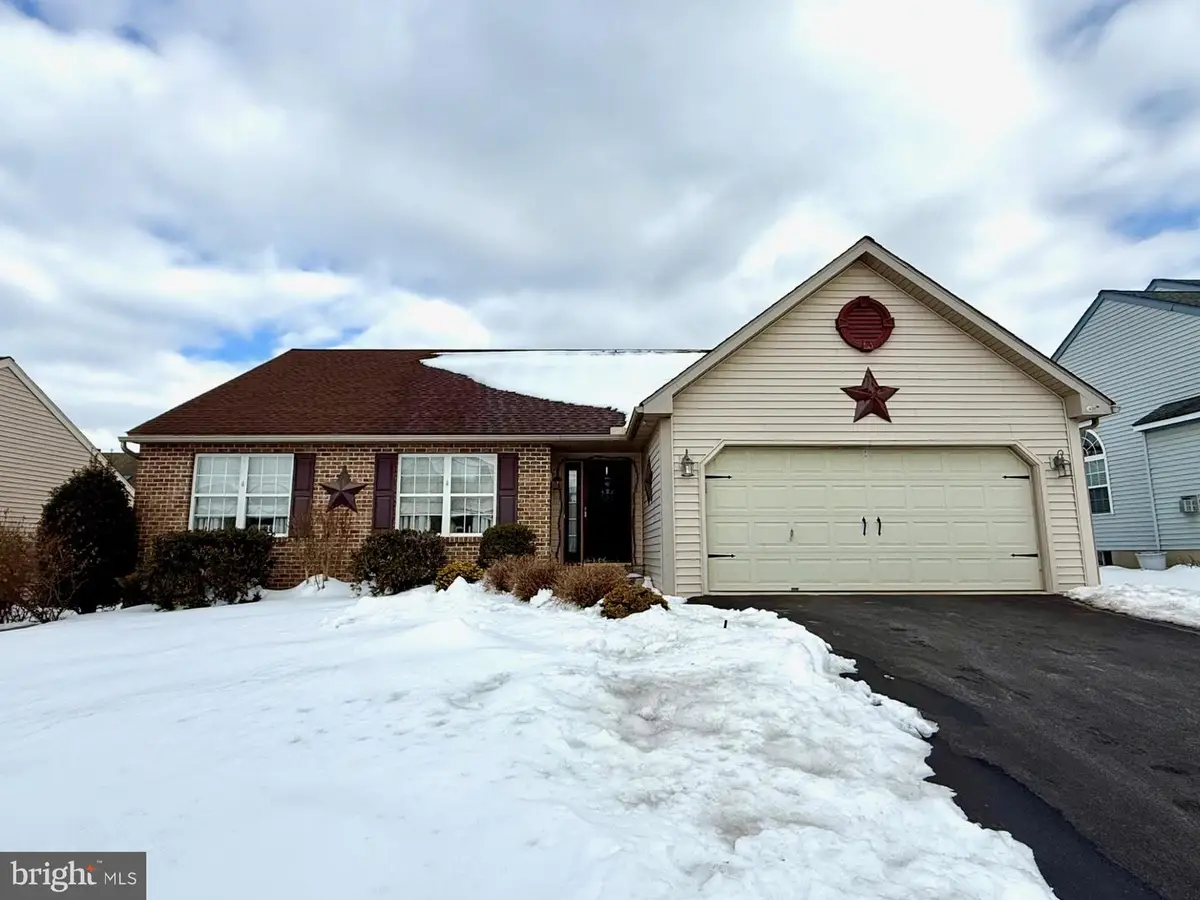 1007 Bowman St, Reading, PA 19605 - #1