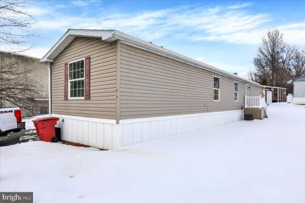 125 Tuckerton Rd #916, READING, PA 19605