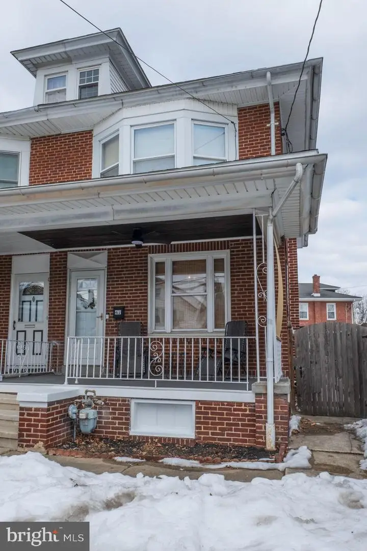 41 N Carroll St, Reading, PA 19611 - #2