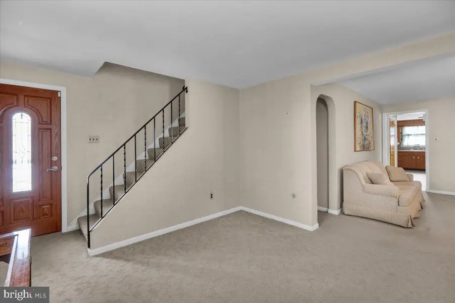 3423 Boyer St, Reading, PA 19605 - #2