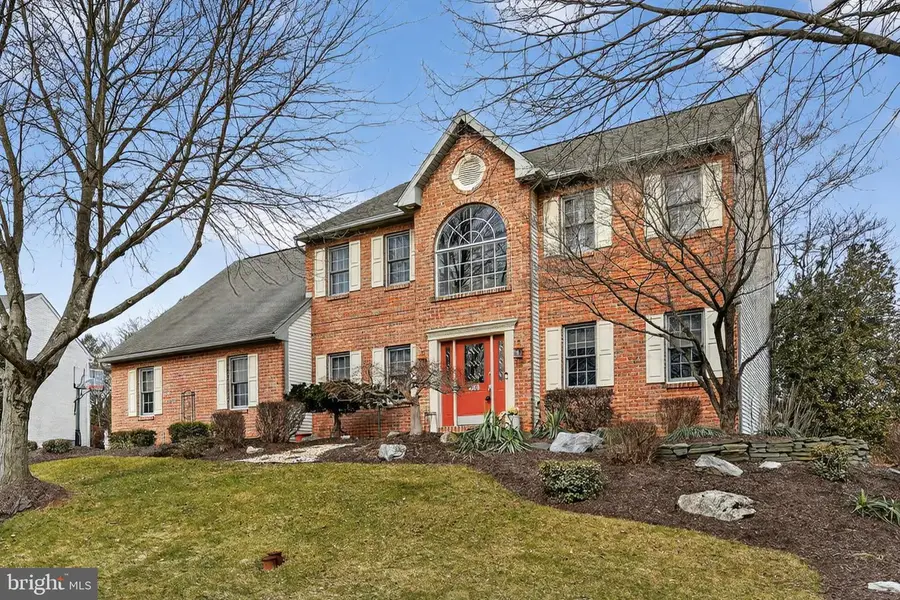 110 Pennsylvania Ave, Sinking Spring, PA 19608 - #2