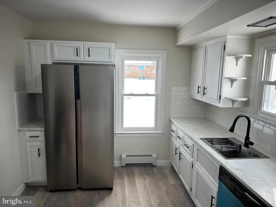 326 4th St, Hamburg, PA 19526 - #3