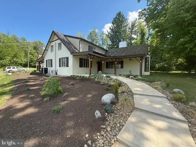 848 White Oak Ln, Leesport, PA 19533 - #2
