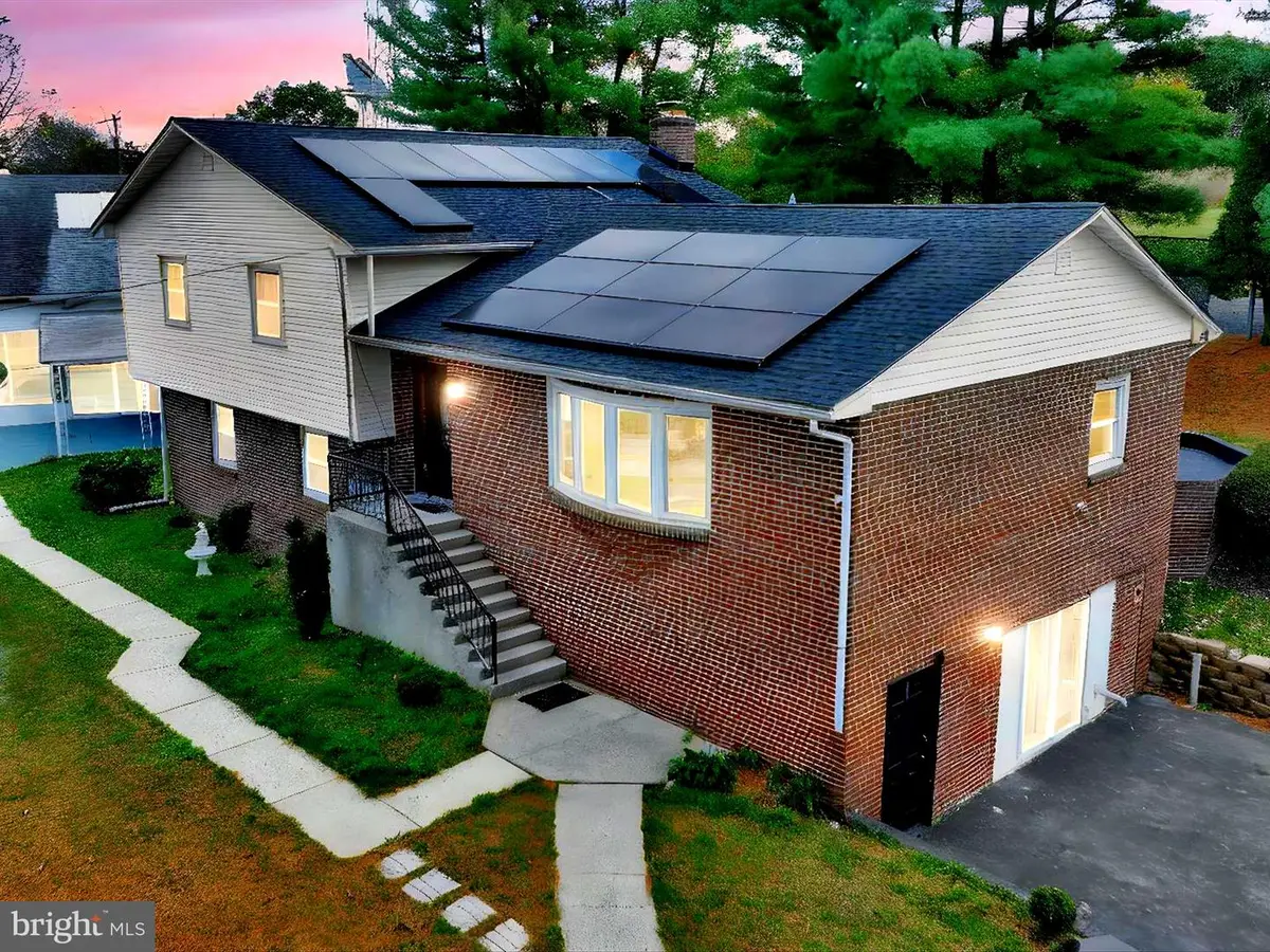 631 Tower Rd, Mohrsville, PA 19541 - #1