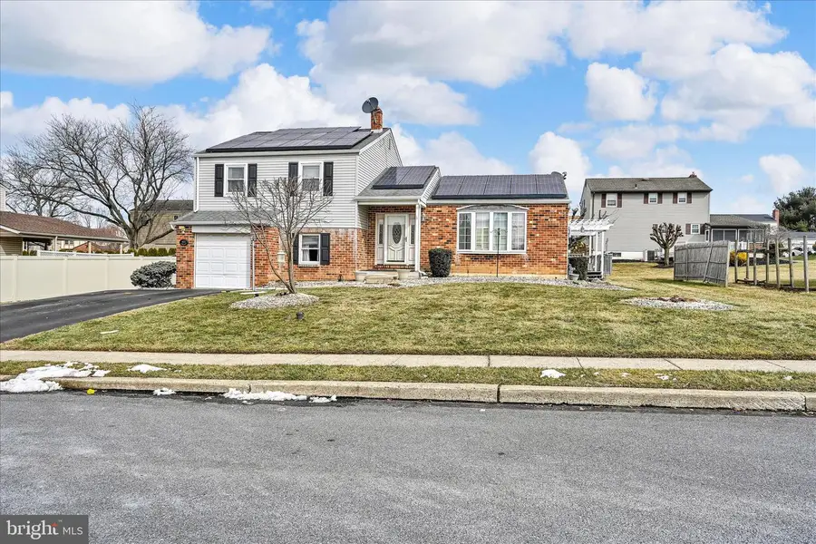 4113 Kinder Dr, Reading, PA 19605 - #2