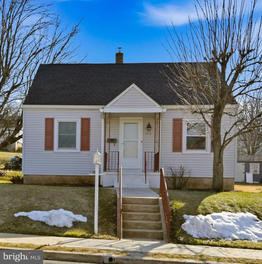 516 W 3rd St, Birdsboro, PA 19508 - #1