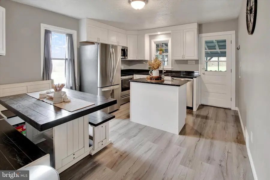 121 Old State Rd, Reading, PA 19606 - #3