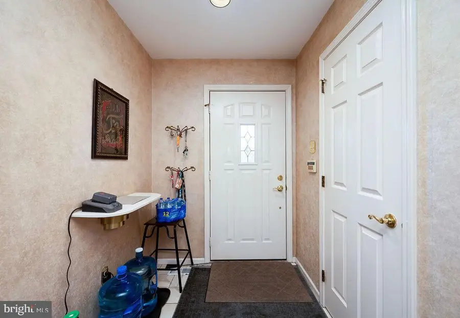 3601 Orchard View Rd, Reading, PA 19606 - #3