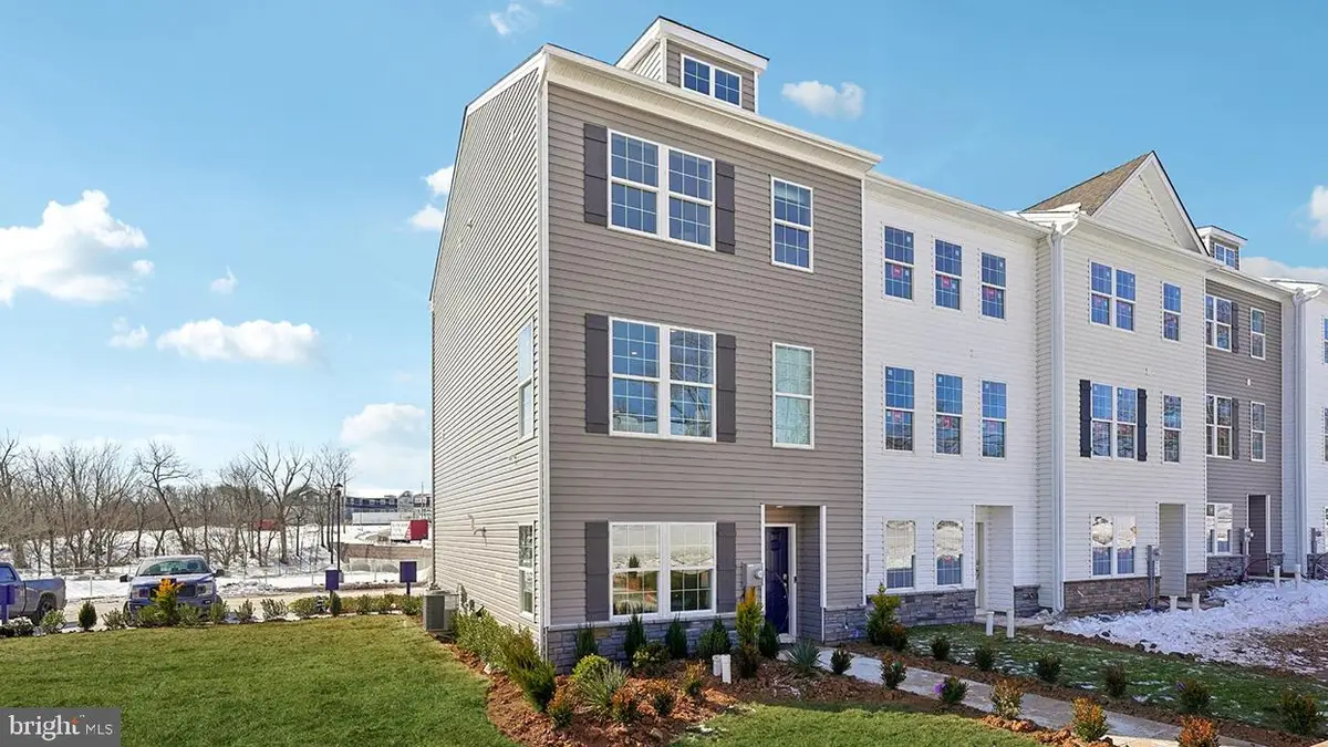 582 Swamp Creek Rd, Bechtelsville, PA 19505 - #1