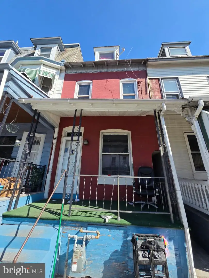 1147 Locust St, Reading, PA 19604 - #1