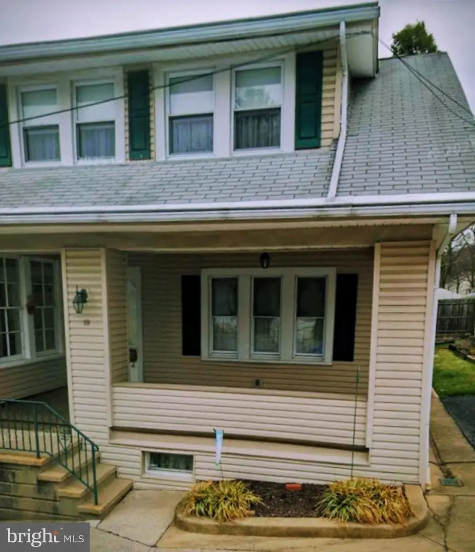 19 Pennwyn Ter, Reading, PA 19606 - #1