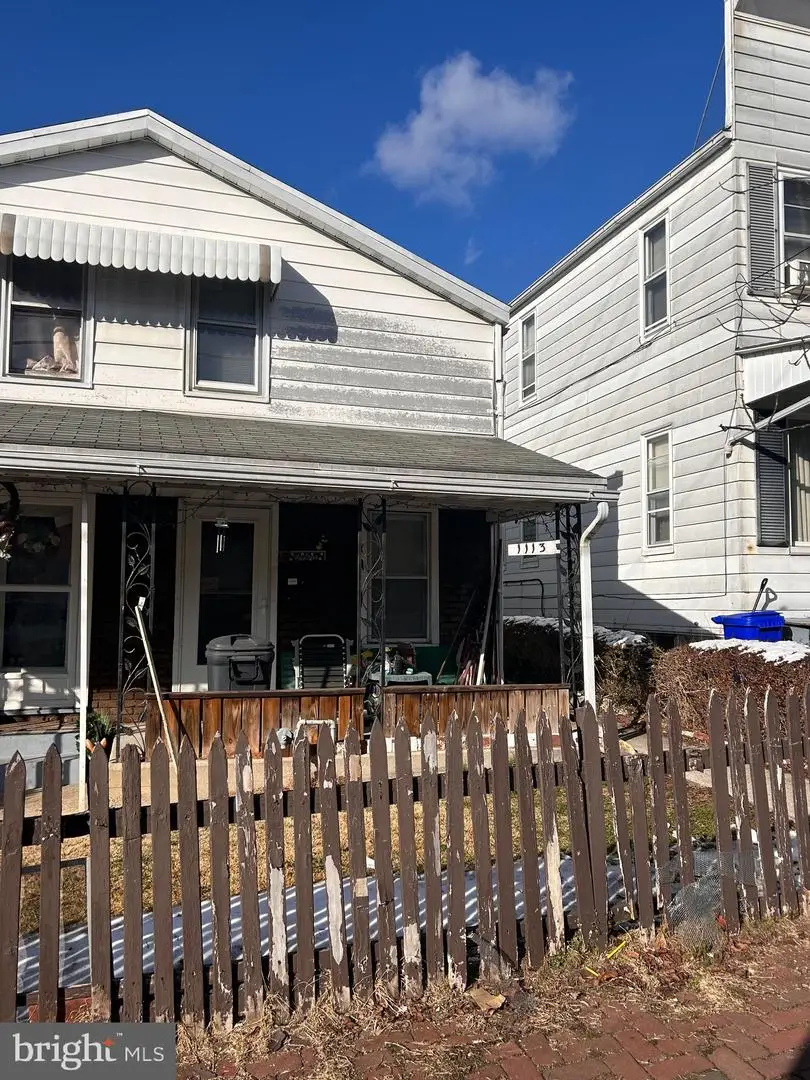 1113 Elm St, Reading, PA 19604 - #2