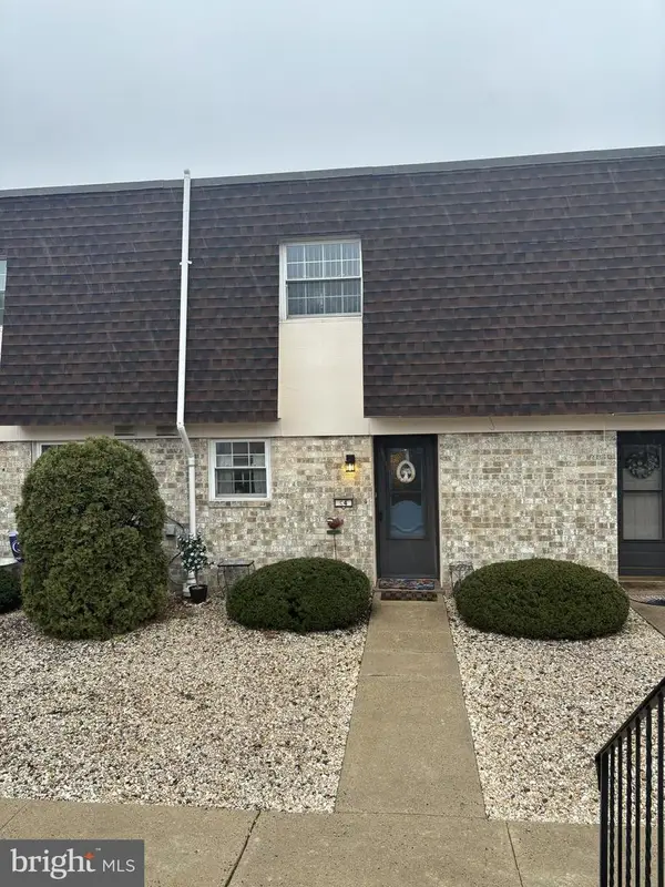 4 Alpine Ct #c, READING, PA 19606