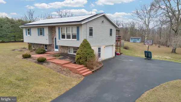 118 Oak Terrace Dr, BIRDSBORO, PA 19508