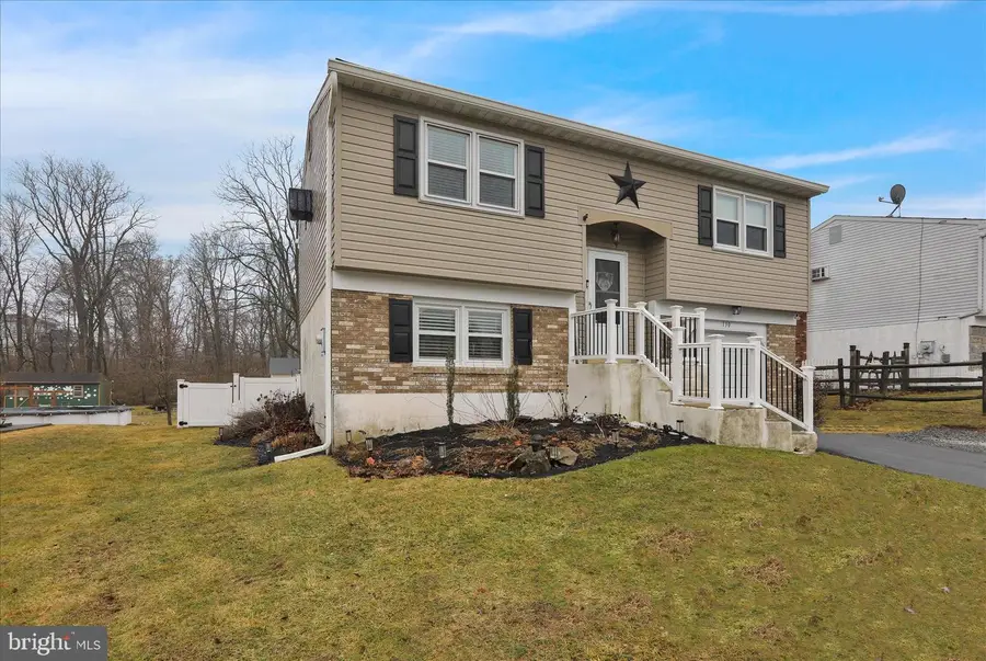 130 S 5th St, Bally, PA 19503 - #2