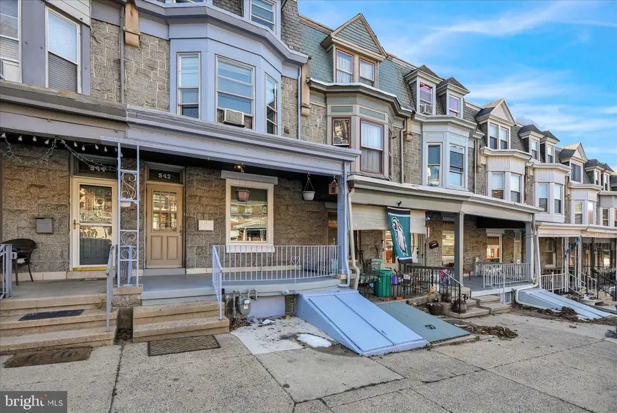 542 S 19th St, Reading, PA 19606 - #3