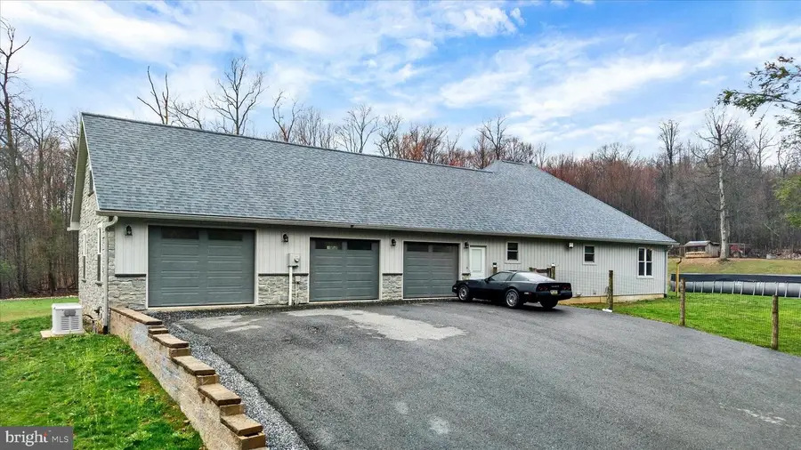 181 Fort Rd, Bernville, PA 19506 - #2