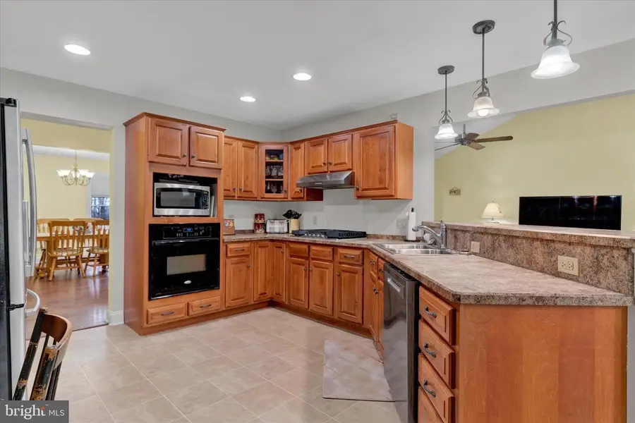 181 Fort Rd, Bernville, PA 19506 - #3