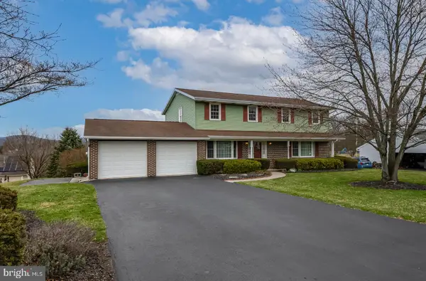 3 Estates Dr, READING, PA 19606