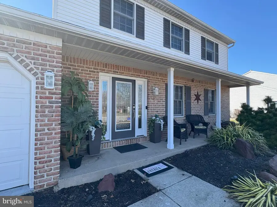 508 Hillside Ct, Hamburg, PA 19526 - #2