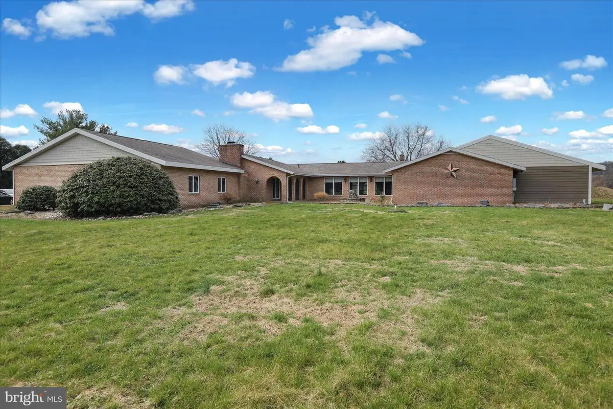 1220 Limekiln Rd, Oley, PA 19535 - #1