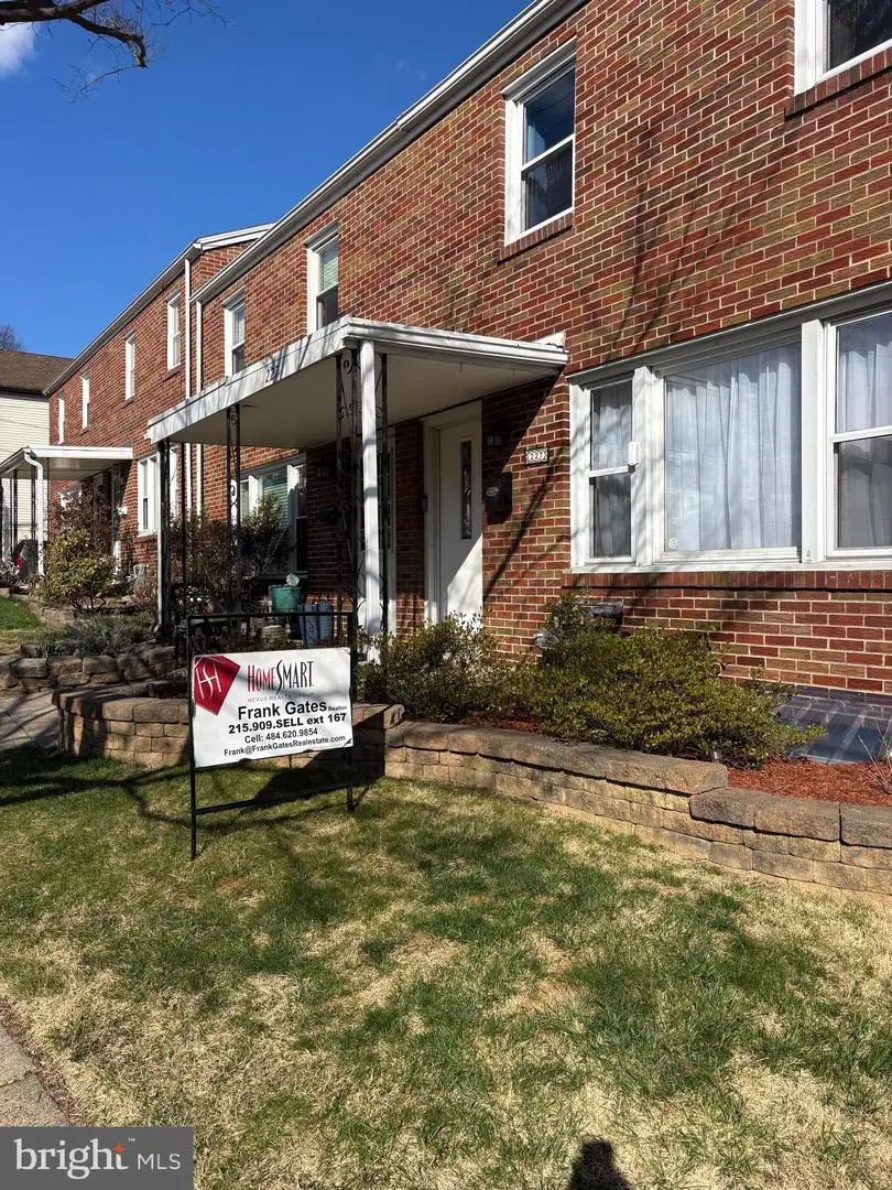 227 S 4th Ave, Reading, PA 19611 - #1