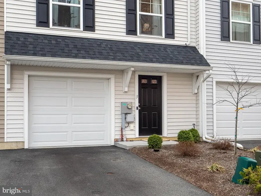 3 Hawley Ct, Reading, PA 19606 - #3