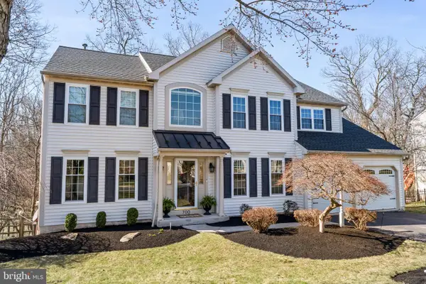 700 Ridge Dr, DOUGLASSVILLE, PA 19518