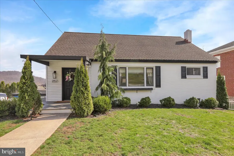 2152 Old Lancaster Pike, Reinholds, PA 17569 - #2