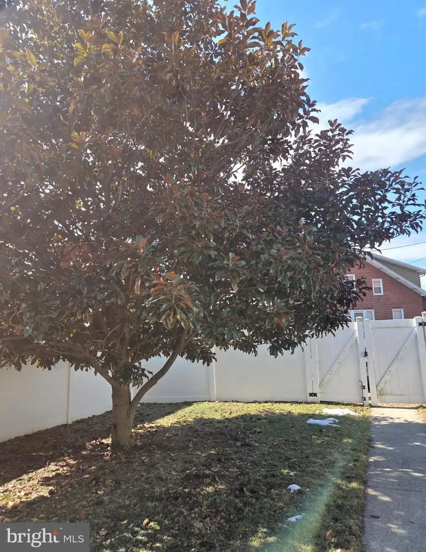 2600 Kutztown Rd, Reading, PA 19605 - #3