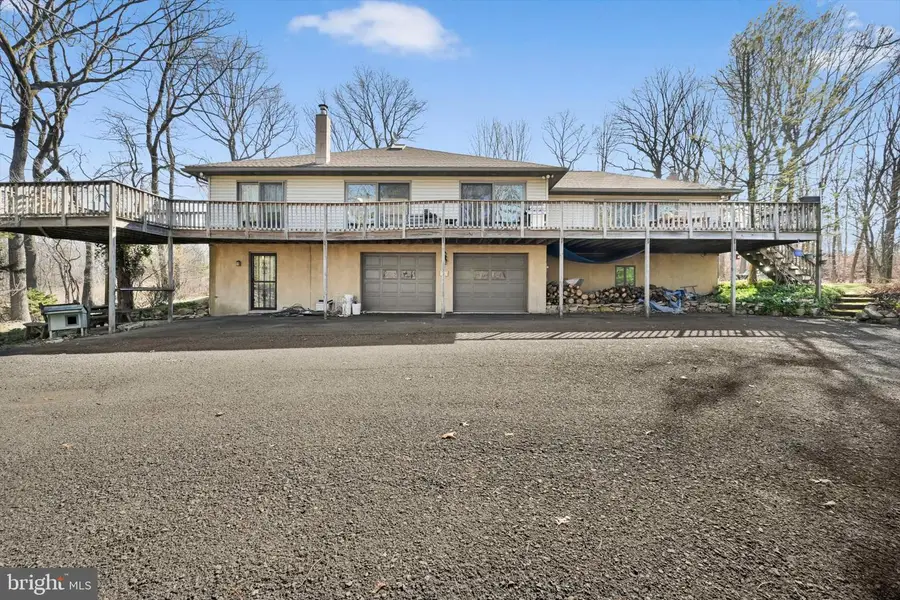 418 Mountainside Rd, Temple, PA 19560 - #2