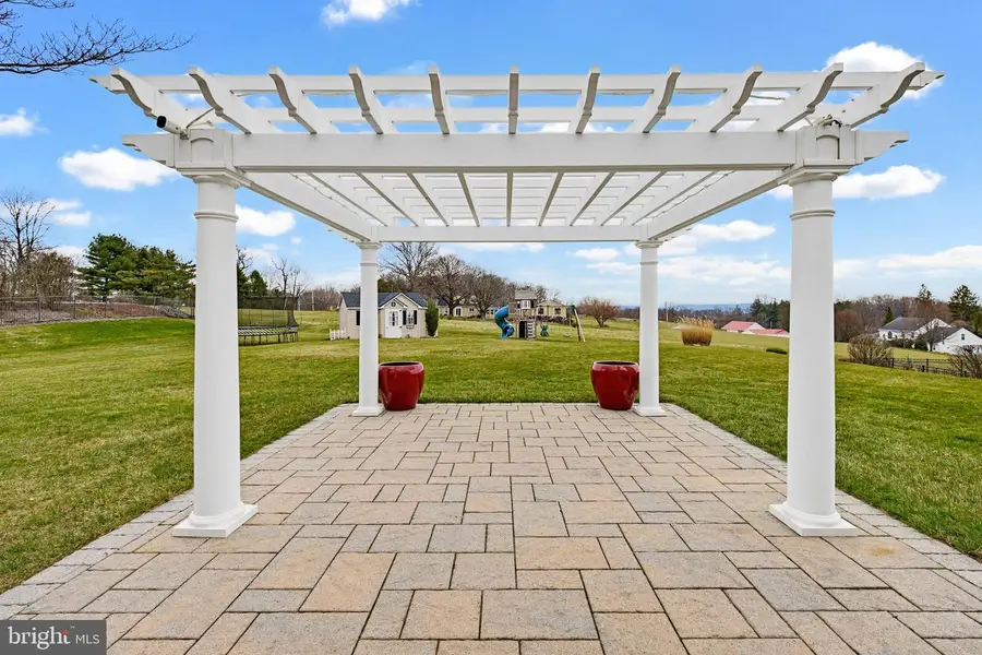 4 Saint Andrews Drive, Fleetwood, PA 19522 - #2