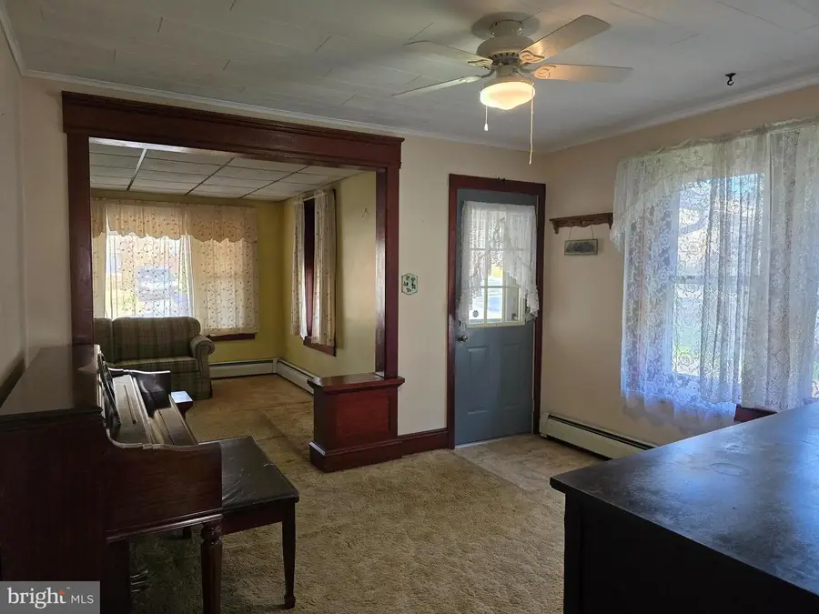 3424 Raymond St, Reading, PA 19605 - #3